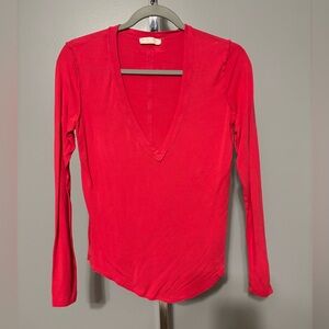 We the Free People Size XS Hot Pink  Deep V-Neck Long Sleeve Shirt Top